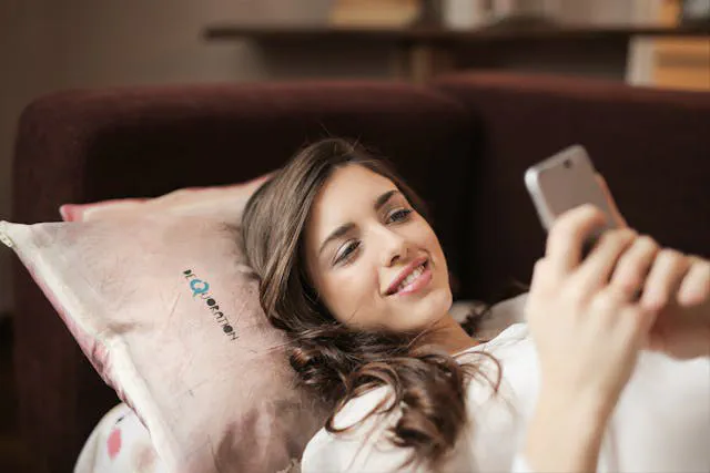 Cómo crear invitaciones de boda gratis en español: guía paso a paso