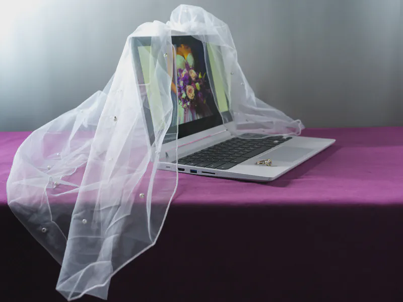 Por qué muchas webs de boda gratis acaban dando más trabajo (y cómo evitarlo)