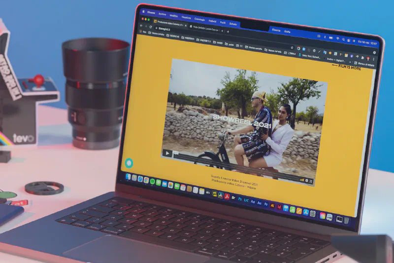 Convites de casamento digitais: designs personalizados para além do Canva